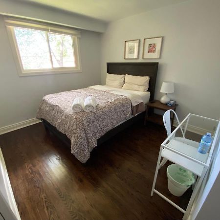 Yonge And Finch Subway !P Cozy & Quiet Private Bdr With Private Bathroom 多伦多 外观 照片